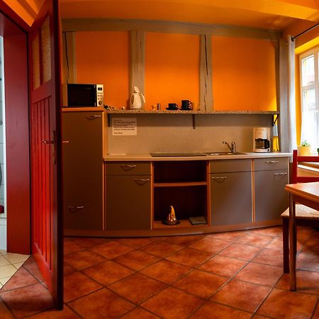 Fachwerkhotel - Ferienhaeuser Vorhof Zur Hoelle Quedlinburg Zewnętrze zdjęcie