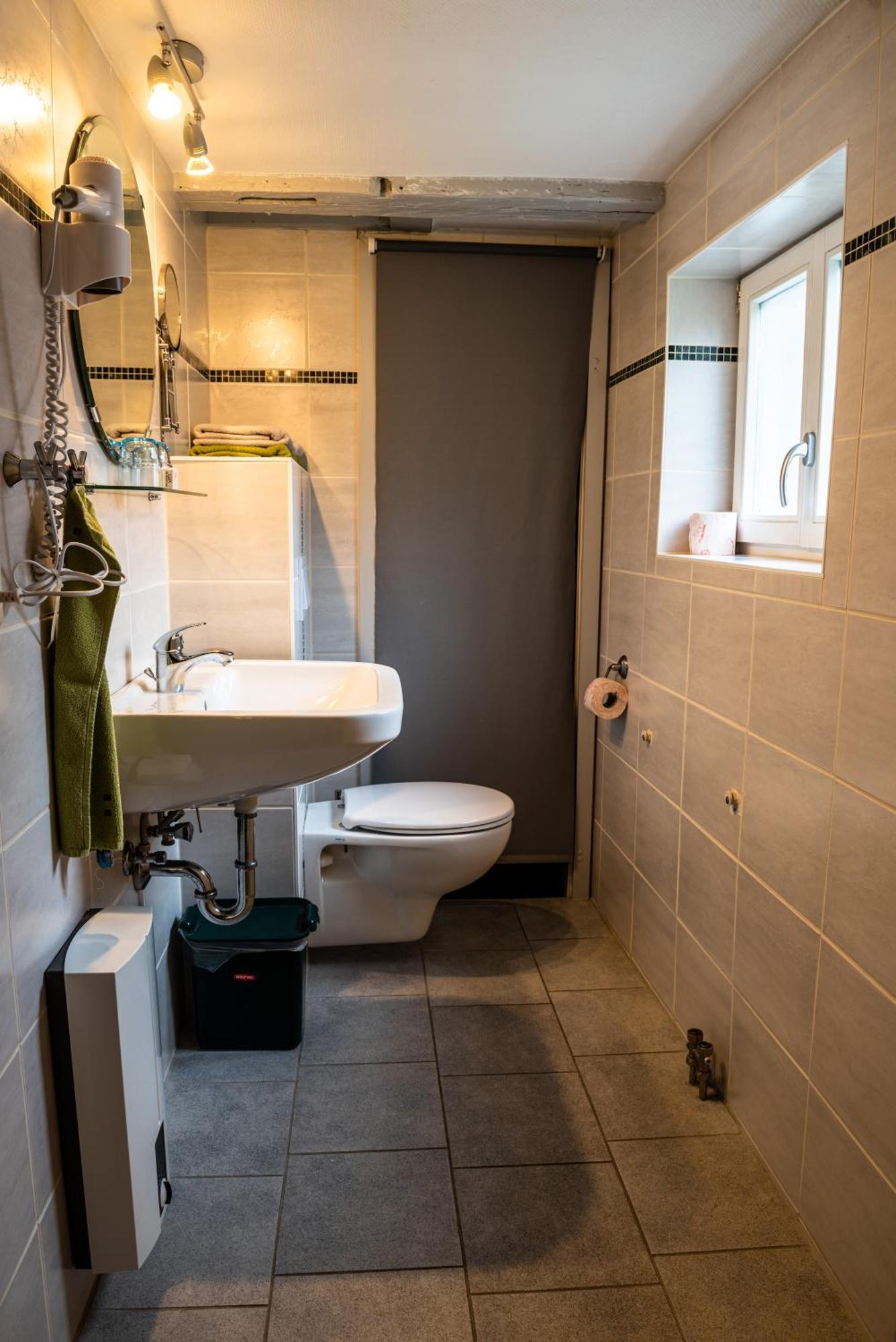 Fachwerkhotel - Ferienhaeuser Vorhof Zur Hoelle Quedlinburg Zewnętrze zdjęcie